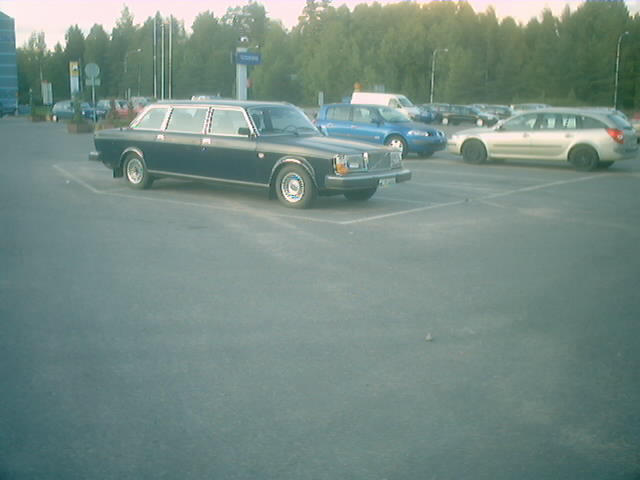 limo_volvo_002.jpg