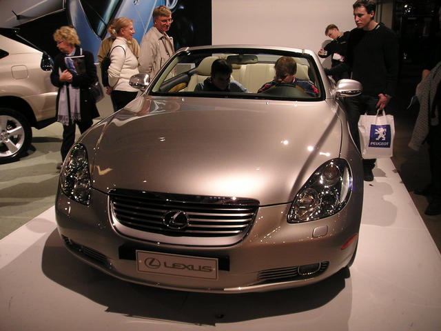pb290083.jpg