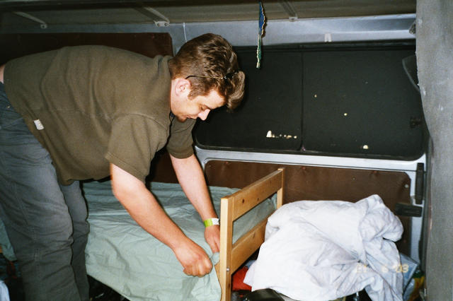 Image018_19.jpg