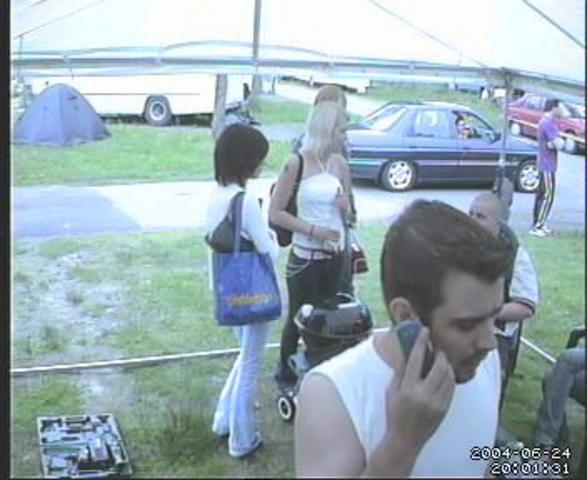 20040624200131-00.jpg