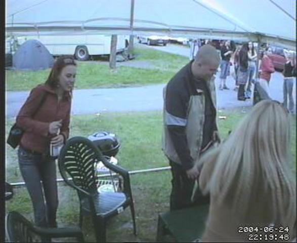 20040624221948-00.jpg